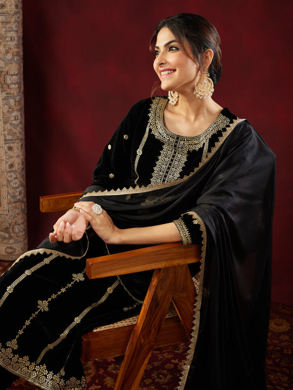 Women's Black Velvet Gold Foil Printed Straight Kurta Set
