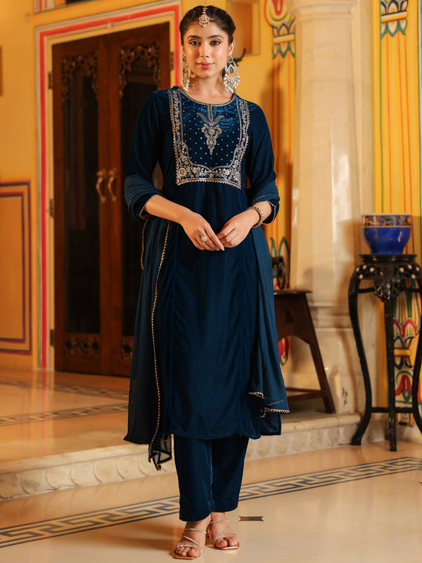 Women's Teal Blue Velvet Zari Yoke Embroidered Straight Kurta Set