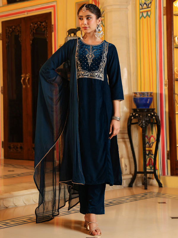 Women's Teal Blue Velvet Zari Yoke Embroidered Straight Kurta Set
